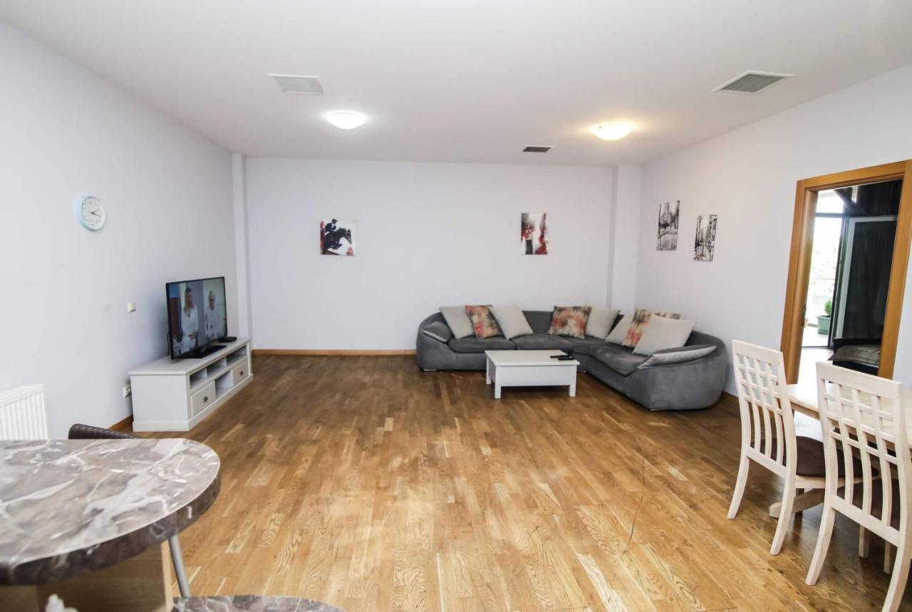 Bc Apartments Tbilisi ภายนอก รูปภาพ